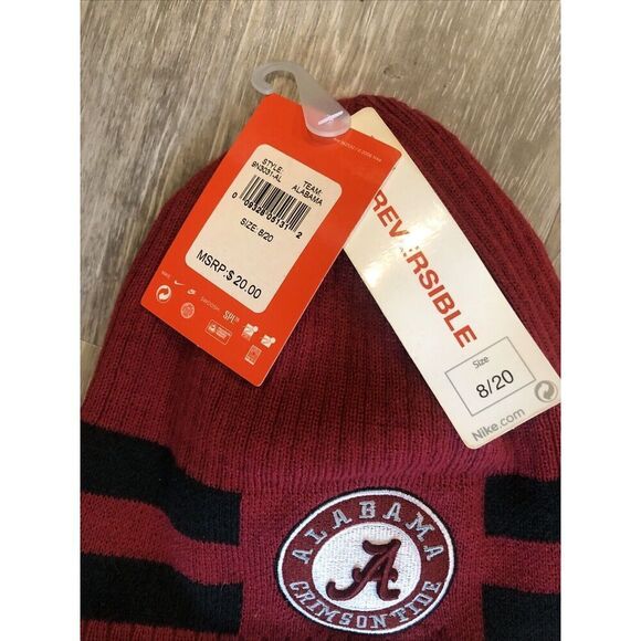 Nike Alabama Crimson Tide Beanie- Toboggan Embroidered , Reversible , Kids. NWT - Picture 2 of 9